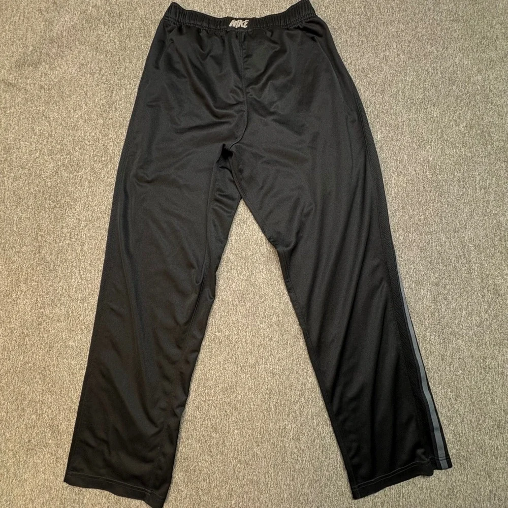 Nike Epic Mens Track Pants Black‎ Grey Stripe Athletic Training Pants Small